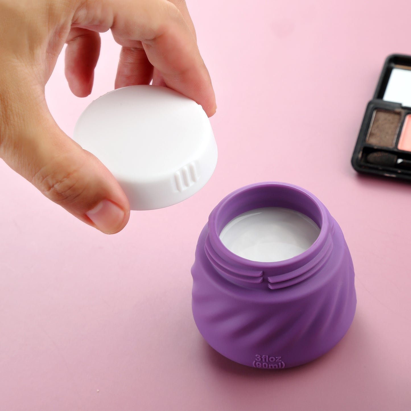 Mrsdry Travel Containers for Toiletries, Silicone Cream Jars TSA Approved Travel Size Containers with Clear Bag, Leak-proof Travel Accessories with Lid for Cosmetic Face Body Hand Cream (4 Pack)