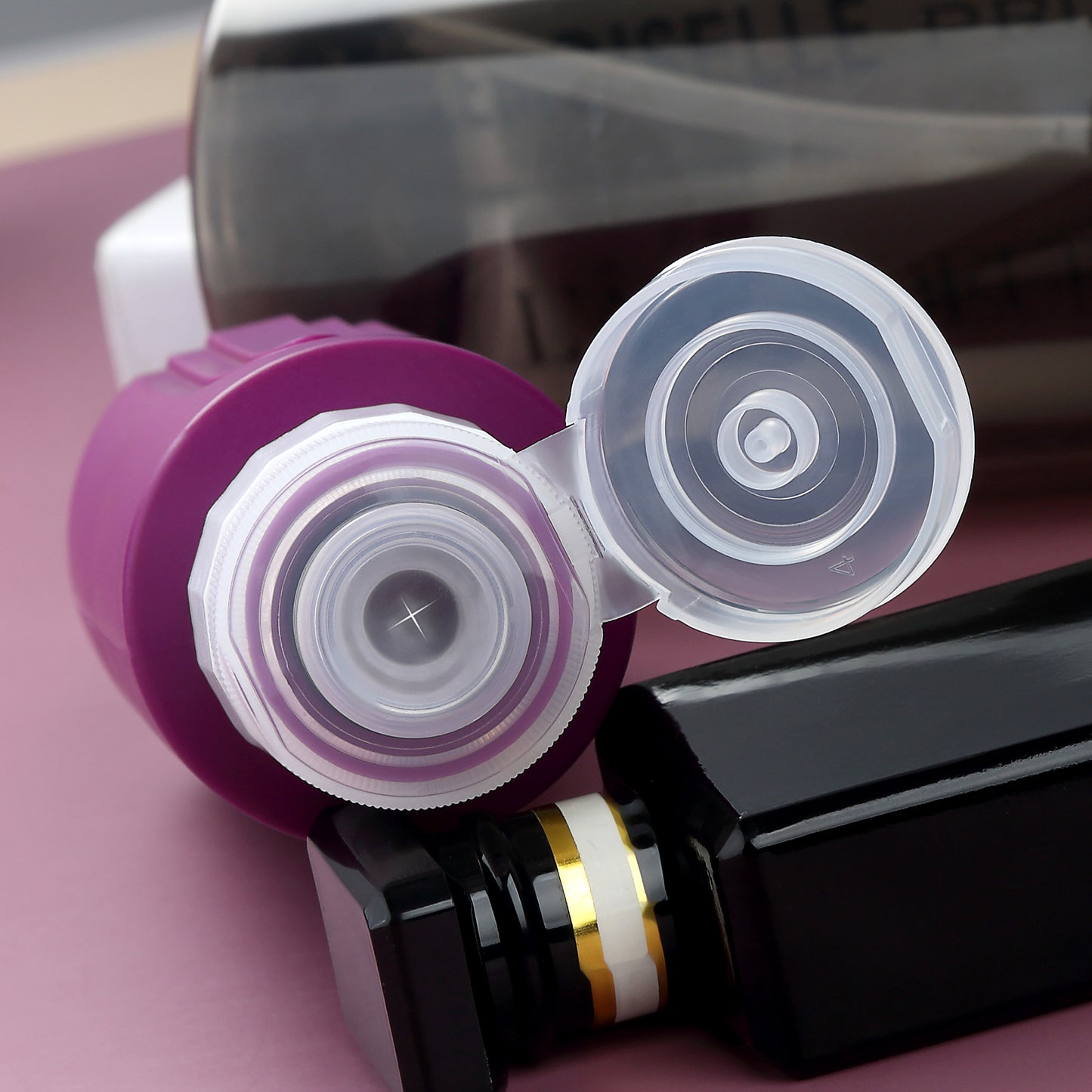 Mrsdry Travel Bottles for Toiletries, Large 6oz Oversize Containers, BPA Free Leak Proof Tubs Refillable Liquid Travel Accessories with Toiletry Bag for Cometic Shampoo and Lotion Soap (4 Pack)