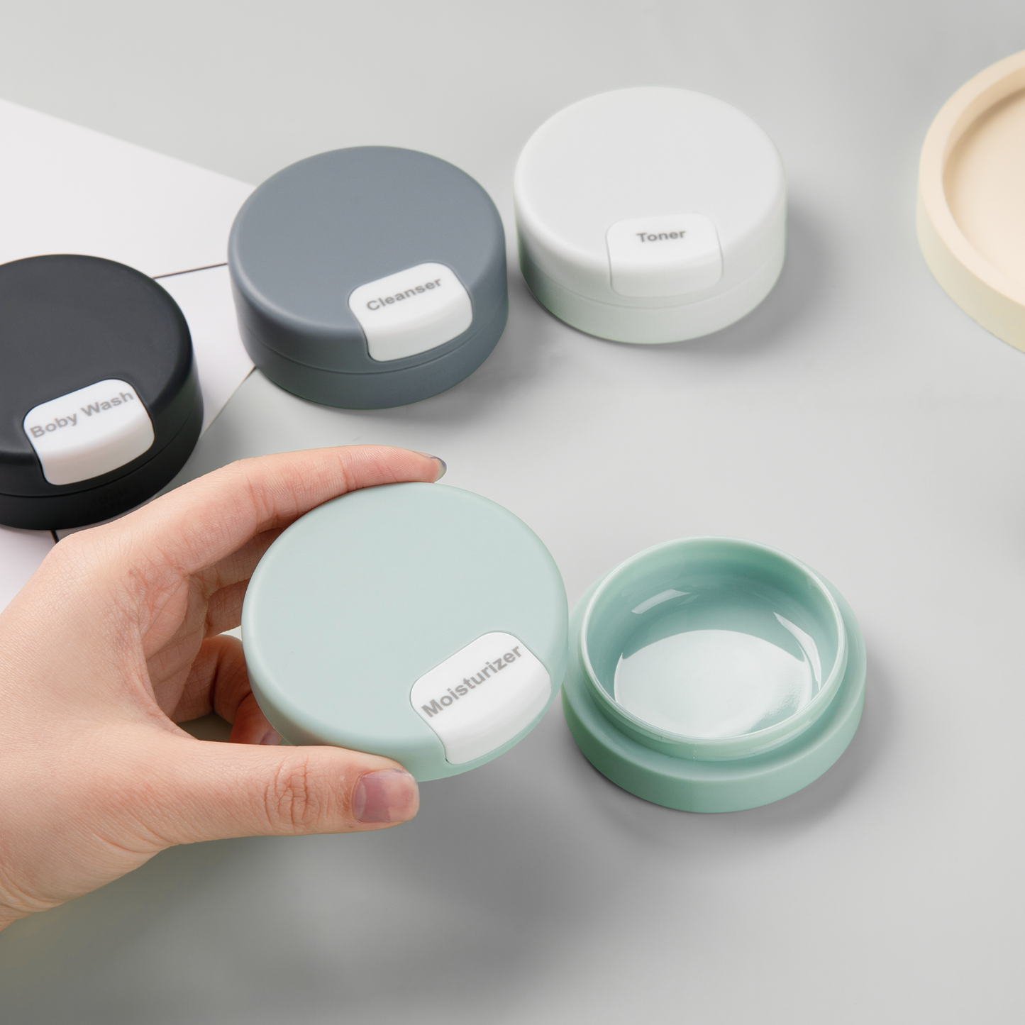 Mrsdry Travel Containers for Toiletries, Silicone Cream Jars TSA Approved Travel Size Containers with Clear Bag, Leak-proof Travel Accessories with Lid for Cosmetic Face Body Hand Cream (4 Pack)