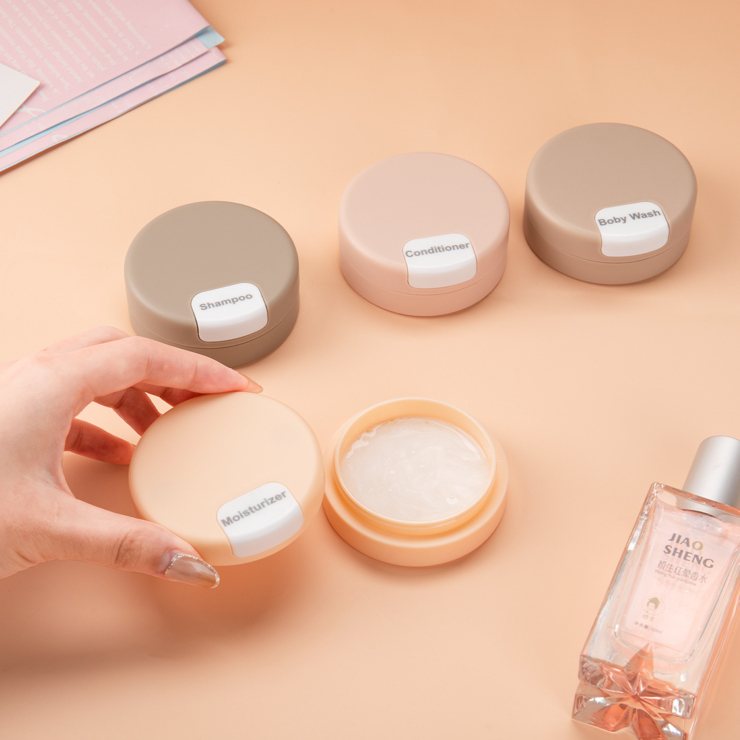 Mrsdry Travel Containers for Toiletries, Silicone Cream Jars TSA Approved Travel Size Containers with Clear Bag, Leak-proof Travel Accessories with Lid for Cosmetic Face Body Hand Cream (4 Pack)