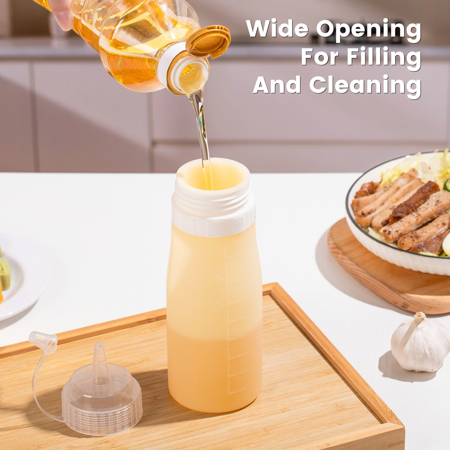 Mrsdry Condiment Squeeze Bottles, 16 oz Silicone Squeeze Bottles For Sauces, Leak Proof Condiment Containers with Extra Interchangeable lid, Easy Squeeze for Oil, Honey & Dressings, BPA FREE (4 Pack)