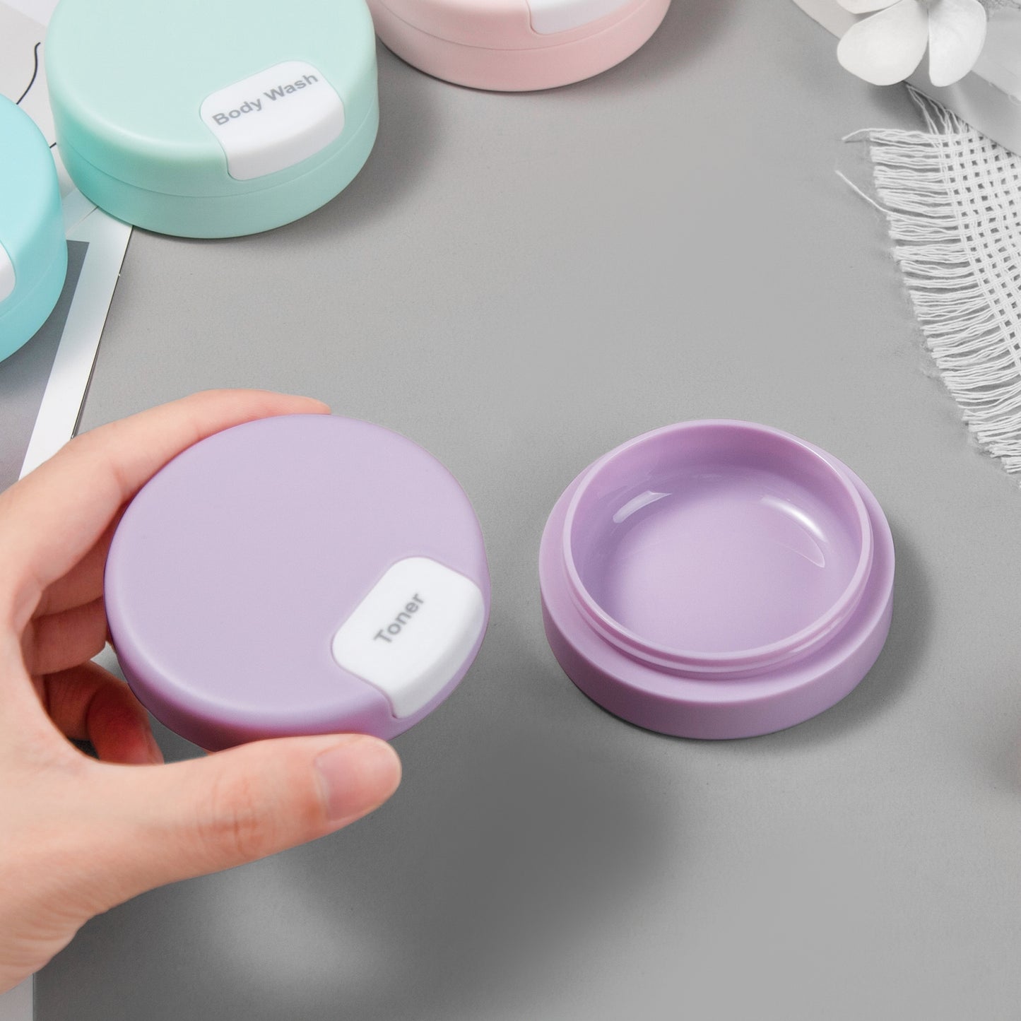 Mrsdry Travel Containers for Toiletries, Silicone Cream Jars TSA Approved Travel Size Containers with Clear Bag, Leak-proof Travel Accessories with Lid for Cosmetic Face Body Hand Cream (4 Pack)