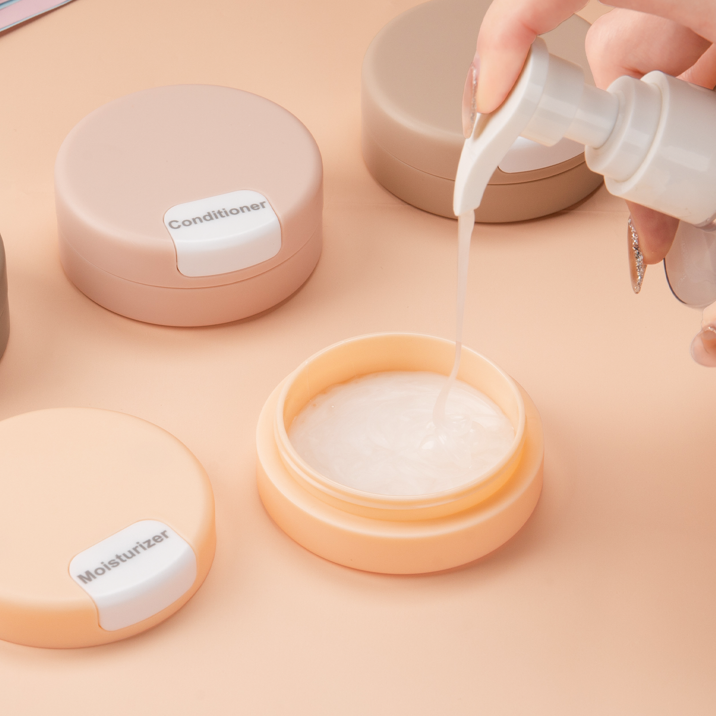 Mrsdry Travel Containers for Toiletries, Silicone Cream Jars TSA Approved Travel Size Containers with Clear Bag, Leak-proof Travel Accessories with Lid for Cosmetic Face Body Hand Cream (4 Pack)