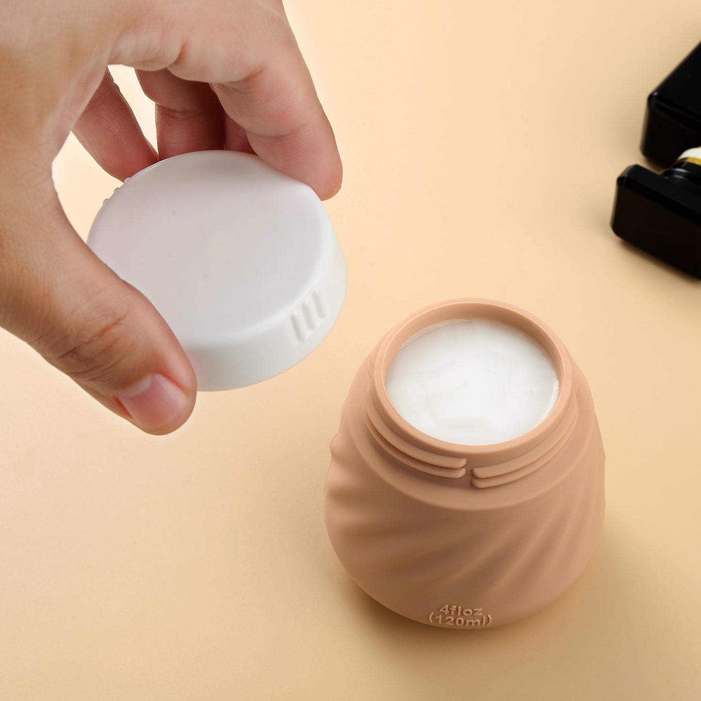 Mrsdry Travel Containers for Toiletries, Silicone Cream Jars TSA Approved Travel Size Containers with Clear Bag, Leak-proof Travel Accessories with Lid for Cosmetic Face Body Hand Cream (4 Pack)