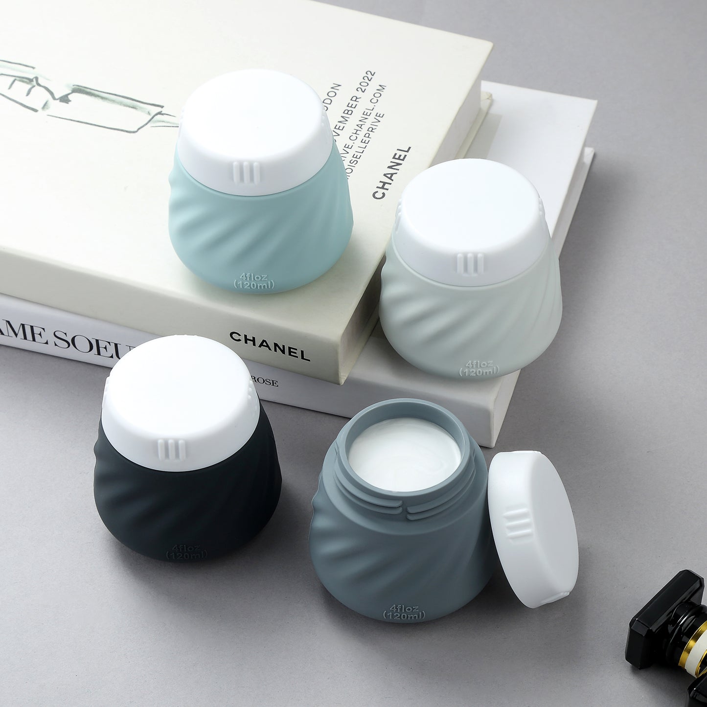 Mrsdry Travel Containers for Toiletries, Silicone Cream Jars TSA Approved Travel Size Containers with Clear Bag, Leak-proof Travel Accessories with Lid for Cosmetic Face Body Hand Cream (4 Pack)