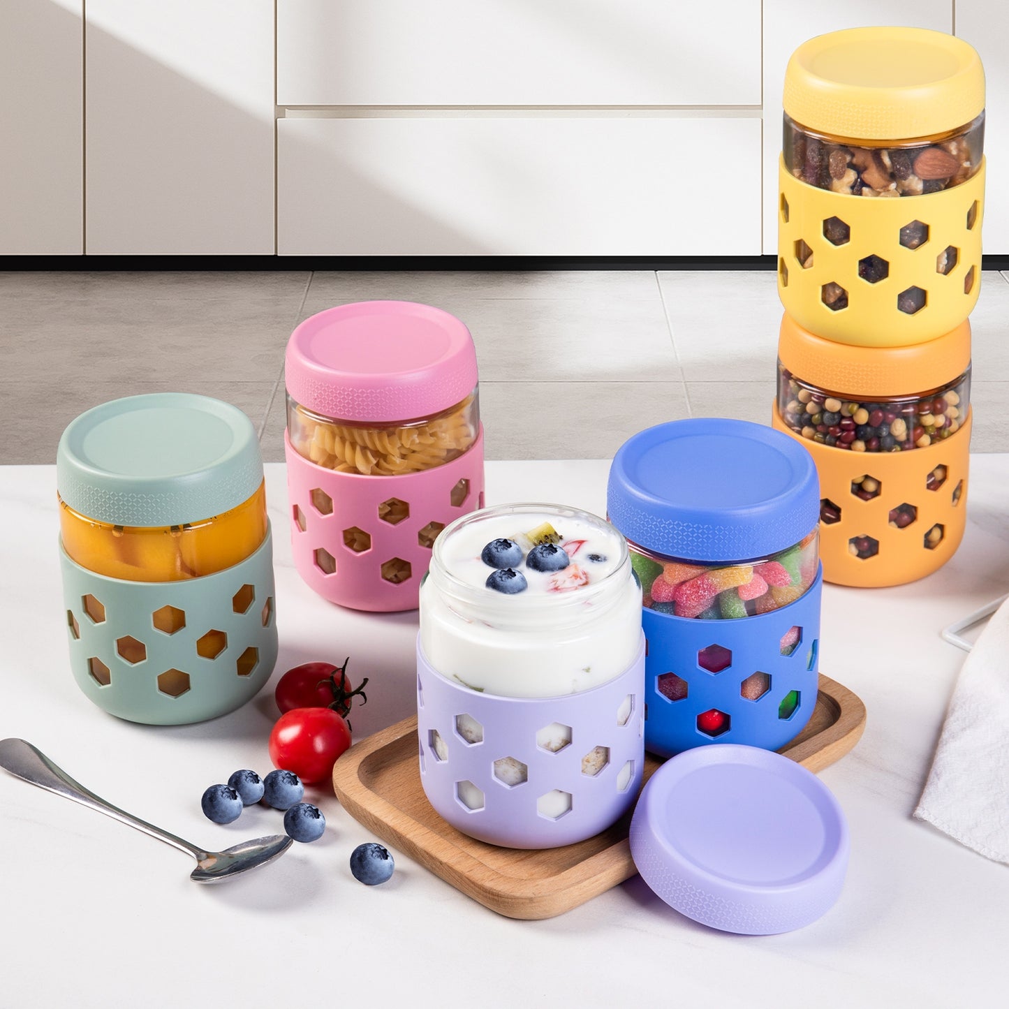 Mrsdry 6-Pack 16 oz Glass Mason Jars with Silicone Sleeves, Airtight BPA-Free Overnight Oats Containers with Lids, Dishwasher Safe Leak-Proof Meal Prep Jars for Chia Pudding, Yogurt, Snacks