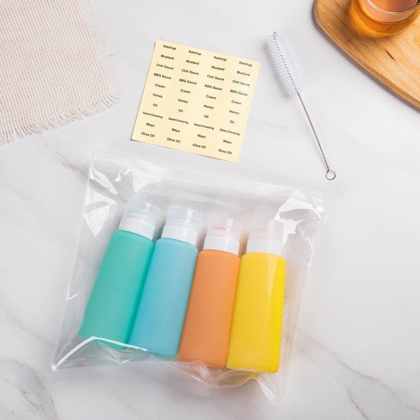 Mrsdry Condiment Squeeze Bottles for Sauces, 6-oz Mini Silicone Salad Dressing Container to Go with Reusable Sandwich Bag, Leakproof Sauce Bottle for Lunch Box, 4 Pack, Candies