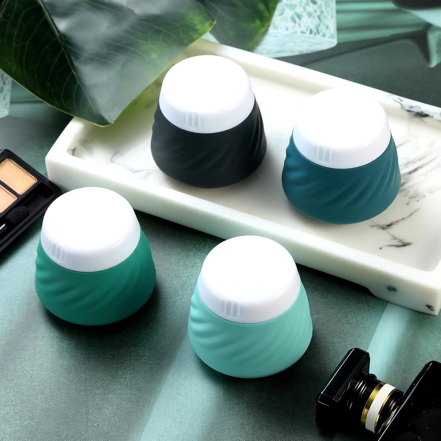 Mrsdry Travel Containers for Toiletries, Silicone Cream Jars TSA Approved Travel Size Containers with Clear Bag, Leak-proof Travel Accessories with Lid for Cosmetic Face Body Hand Cream (4 Pack)