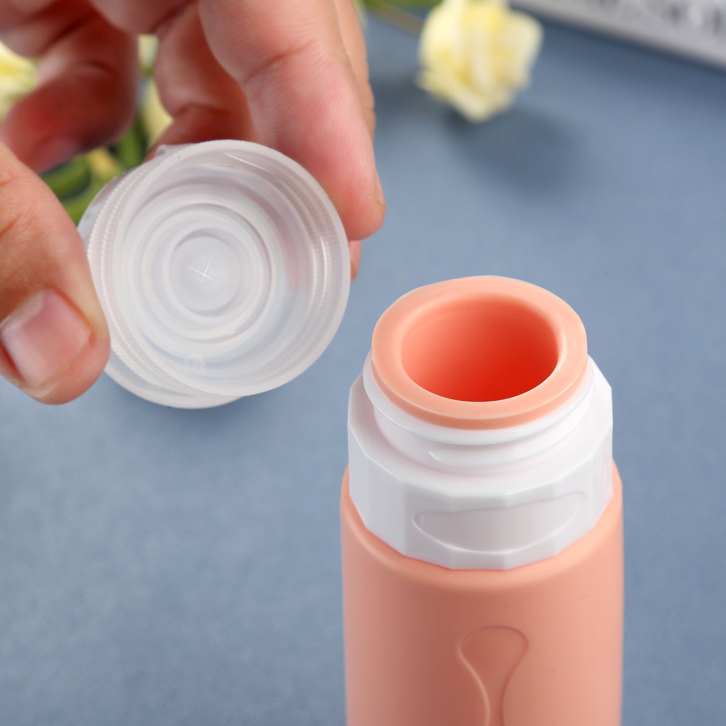 Mrsdry Travel Bottles for Toiletries, Tsa Approved, Travel Size Containers, BPA Free Leak Proof Tubs Refillable Liquid Accessories for Cometic Shampoo and Lotion Soap