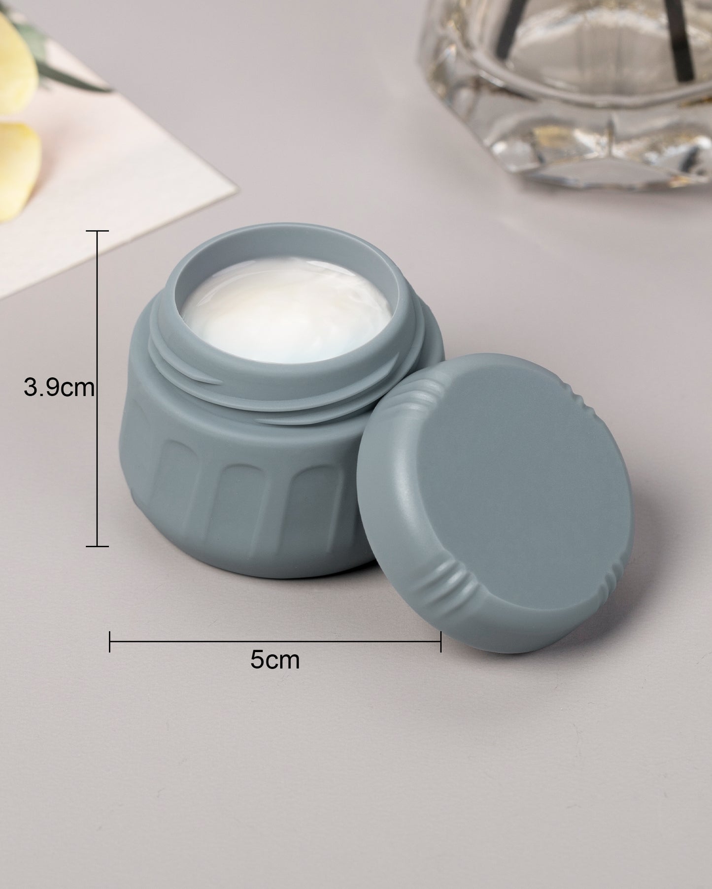 Mrsdry Travel Containers for Toiletries, TSA Approved Travel Size Toiletries 4 Pack, Refillable Containers, With Clear Bag, Leak Proof Silicone Jars, Essentials Creams Jars Carrying Small Items