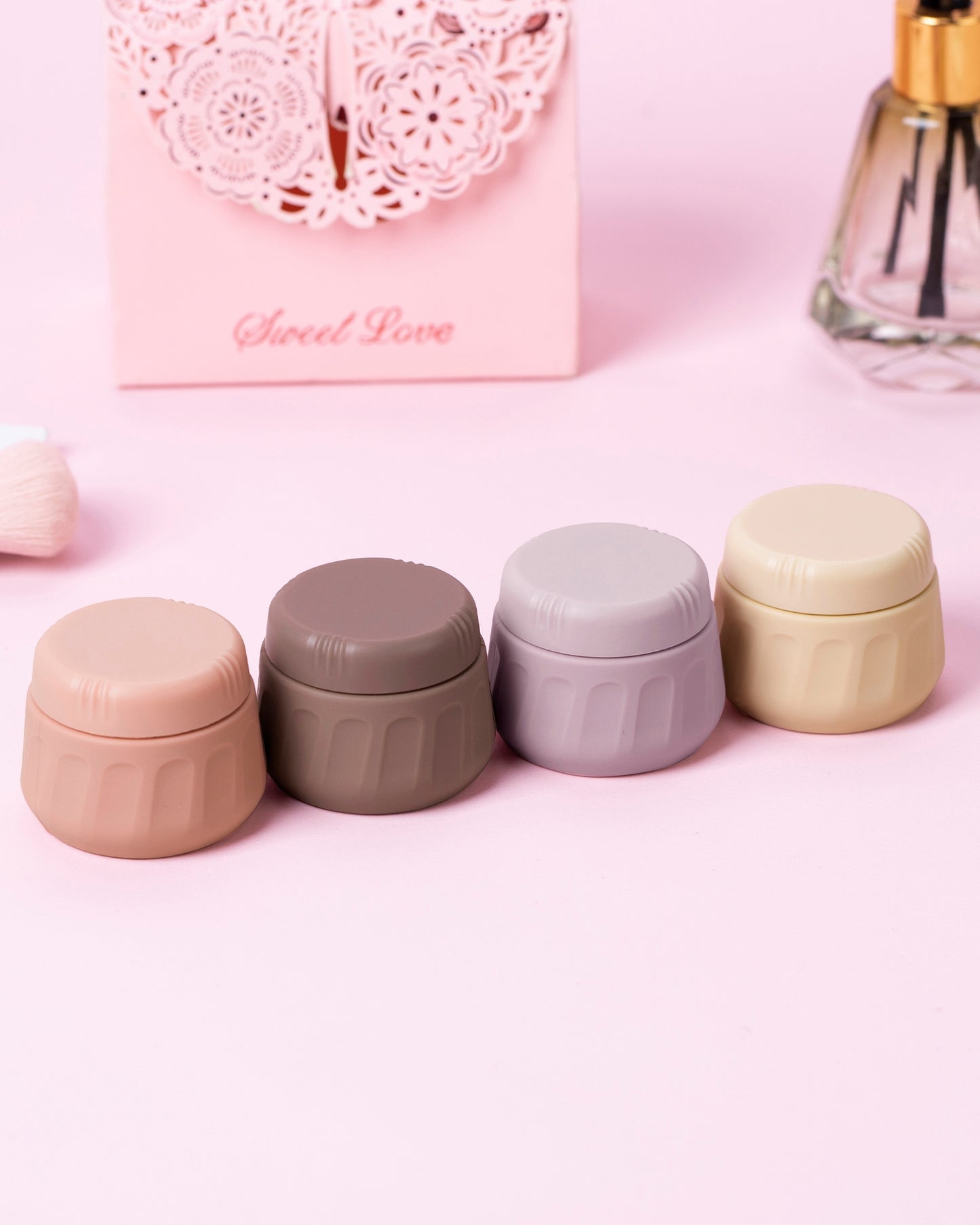 Mrsdry Travel Containers for Toiletries, TSA Approved Travel Size Toiletries 4 Pack, Refillable Containers, With Clear Bag, Leak Proof Silicone Jars, Essentials Creams Jars Carrying Small Items