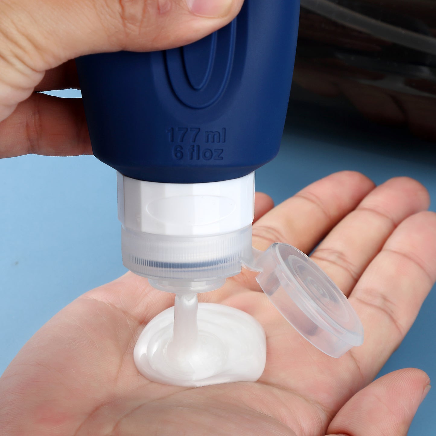 Mrsdry Travel Bottles for Toiletries, Large 6oz Oversize Containers, BPA Free Leak Proof Tubs Refillable Liquid Travel Accessories with Toiletry Bag for Cometic Shampoo and Lotion Soap (4 Pack)