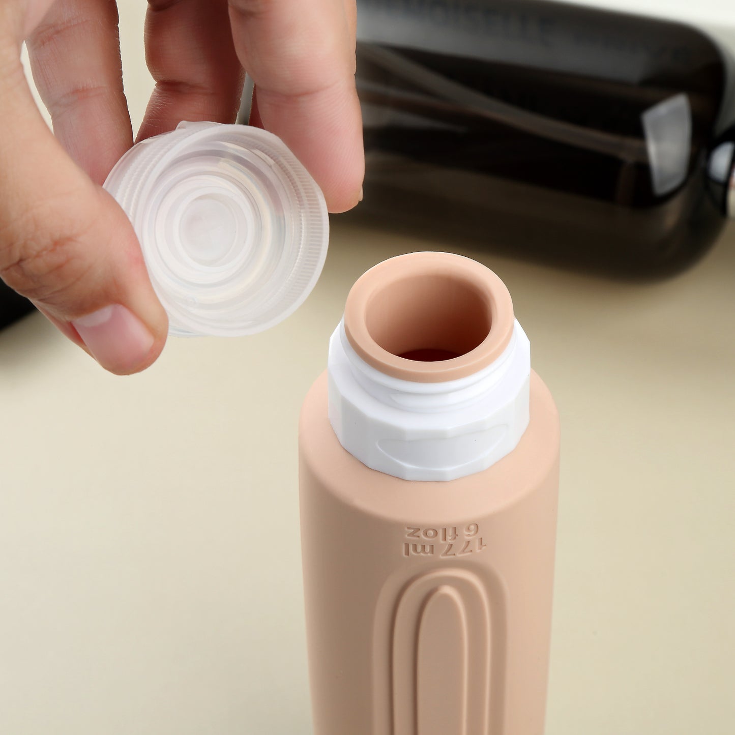 Mrsdry Travel Bottles for Toiletries, Large 6oz Oversize Containers, BPA Free Leak Proof Tubs Refillable Liquid Travel Accessories with Toiletry Bag for Cometic Shampoo and Lotion Soap (4 Pack)