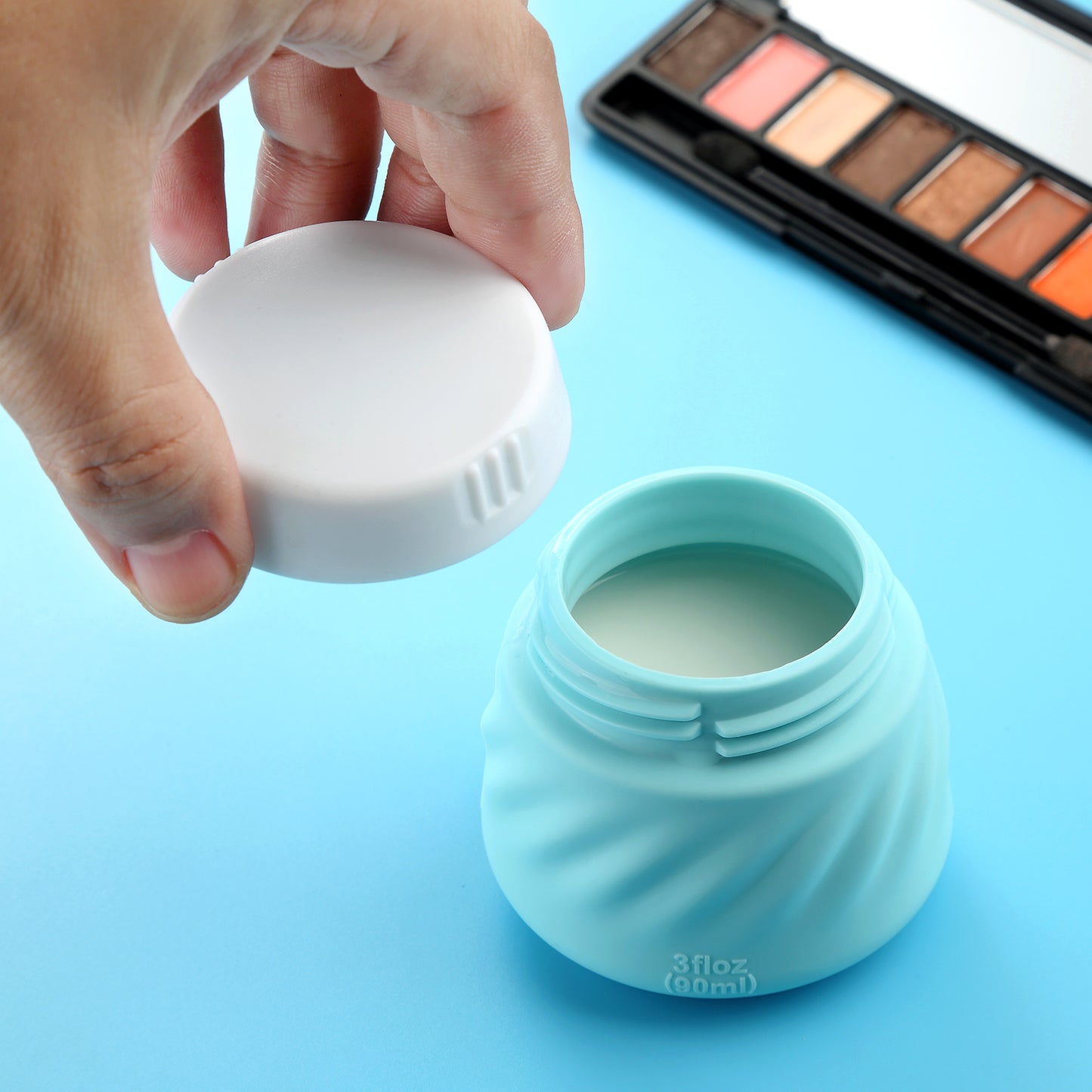 Mrsdry Travel Containers for Toiletries, Silicone Cream Jars TSA Approved Travel Size Containers with Clear Bag, Leak-proof Travel Accessories with Lid for Cosmetic Face Body Hand Cream (4 Pack)